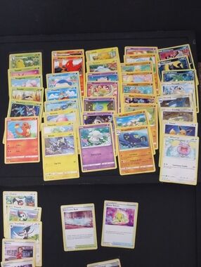 Vivid Voltage Pokémon Card Lot - Non-Holo Cards